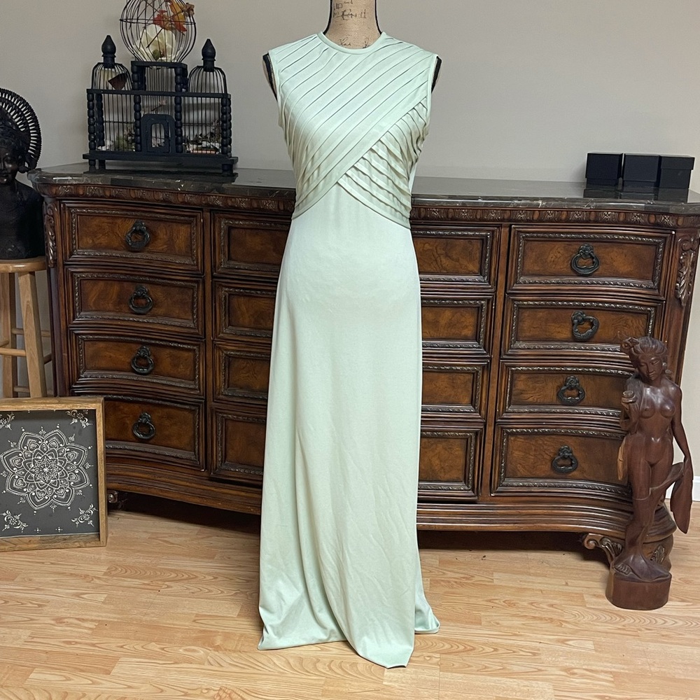 Vintage 1970's gown m/L